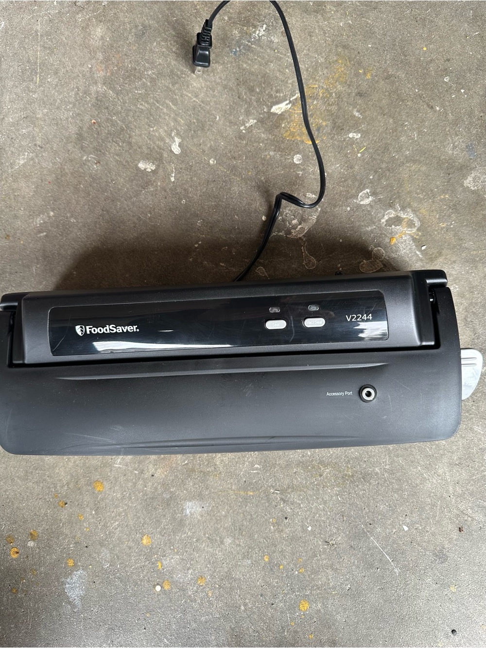 FoodSaver V2244 Vacuum Sealer - Black